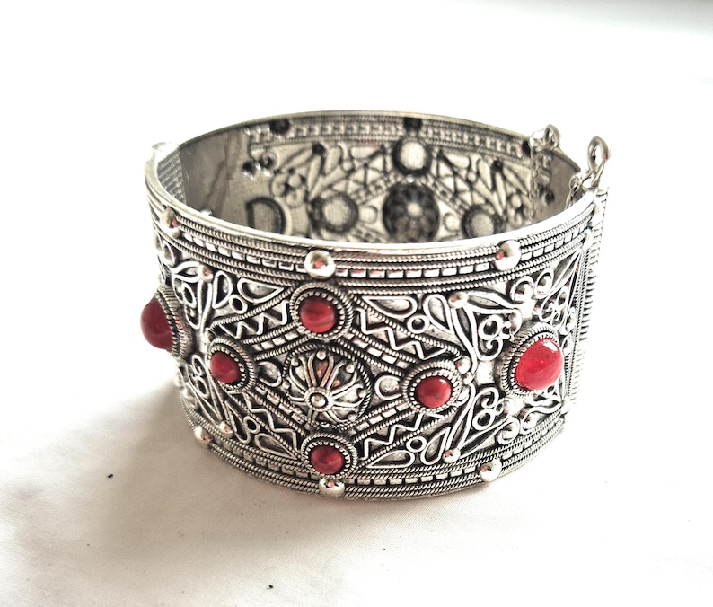 ALGERIAN TRENDS STYLES YOU MUST HAVE 162 Kabyle Berber bracelet